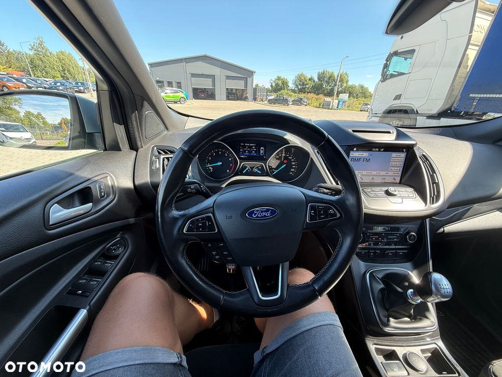 Ford Kuga 1.5 EcoBoost 2x4 ST-Line - 27