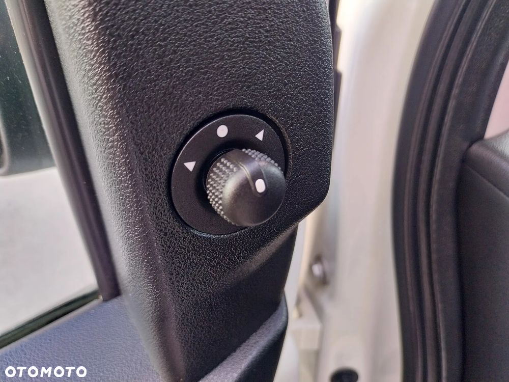 Fiat DOBLO L2 Maxi Long / 1.6 M-Jet 105 KM - 18