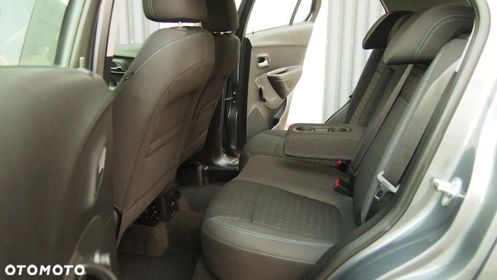 Chevrolet Trax 1.6 LS - 23