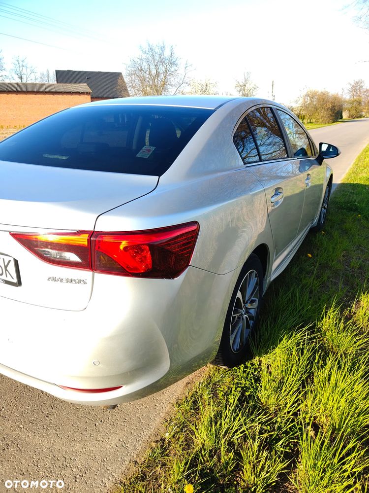 Toyota Avensis 2.0 D-4D Prestige - 5