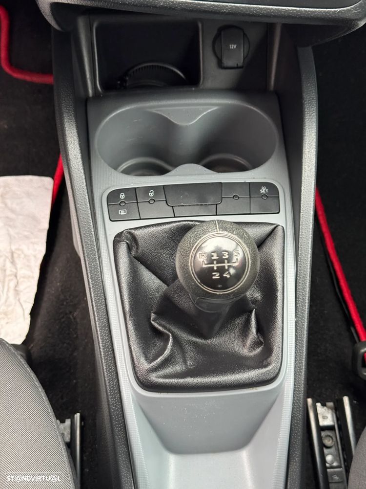 SEAT Ibiza 1.4 16V Reference - 6