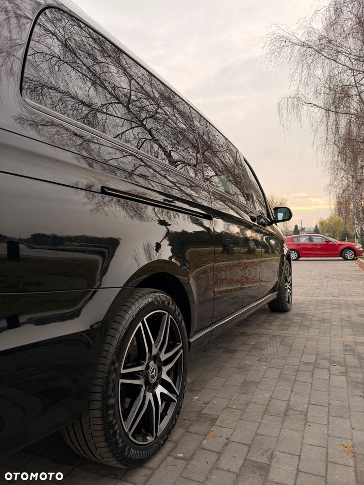 Mercedes-Benz Klasa V - 16