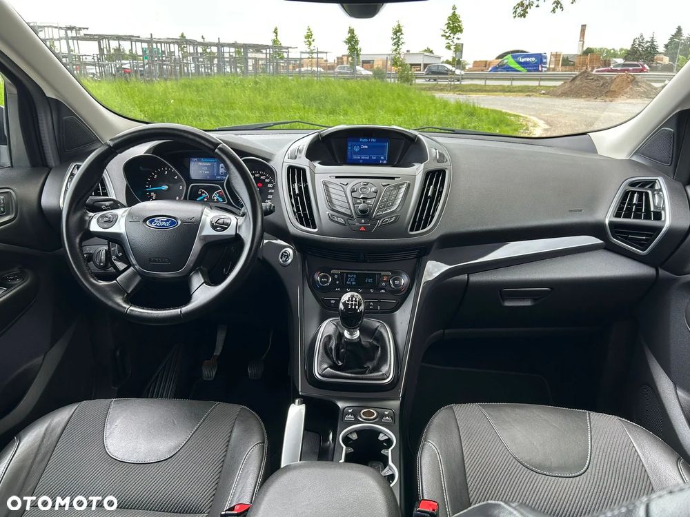 Ford Kuga - 35