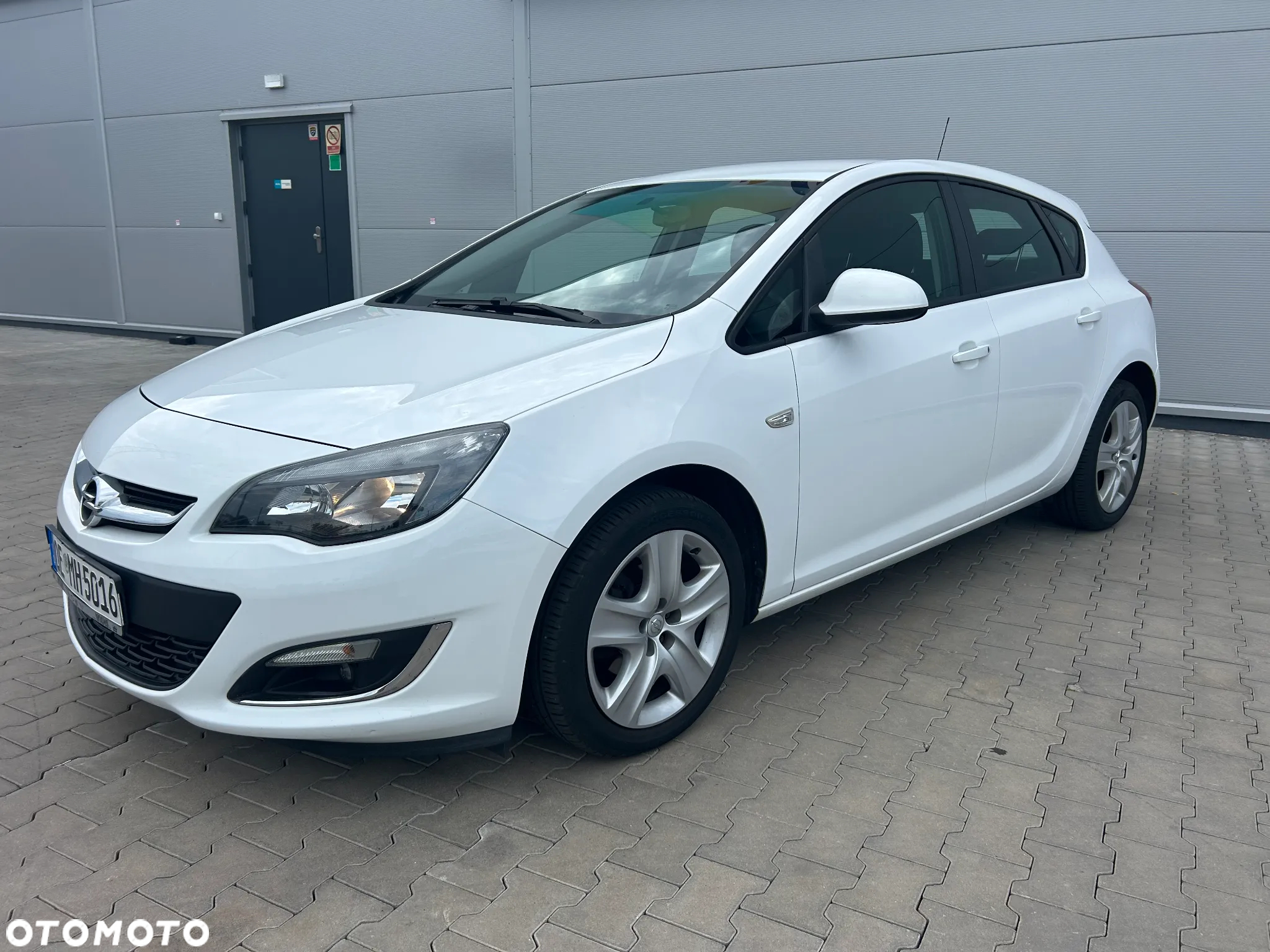 Opel Astra IV 1.4 Active - 8