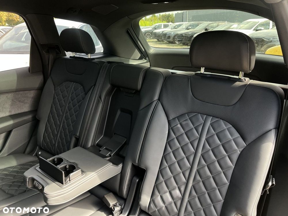 Audi SQ7 - 10