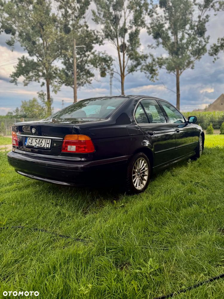 BMW Seria 5 - 1