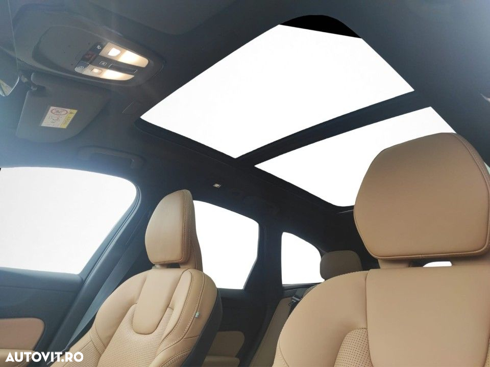 Volvo XC 60 - 18