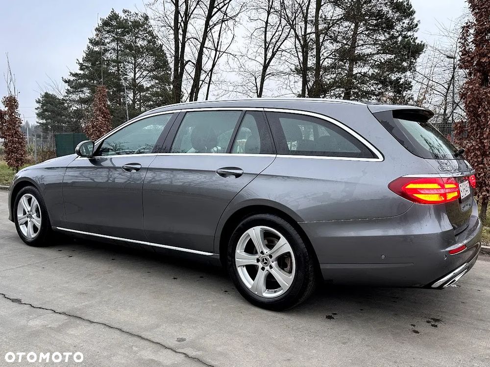 Mercedes-Benz Klasa E 200 9G-TRONIC Avantgarde - 5