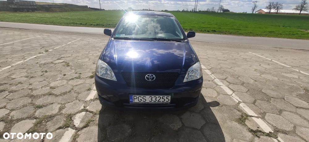 Toyota Corolla - 1