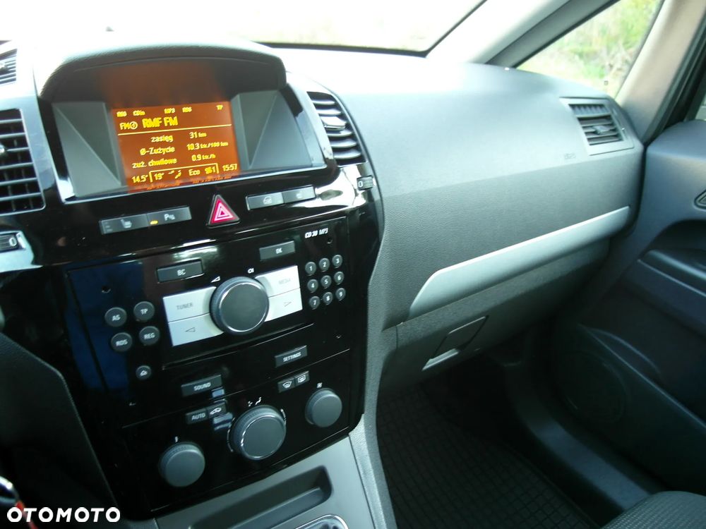 Opel Zafira 1.8 Innovation - 33