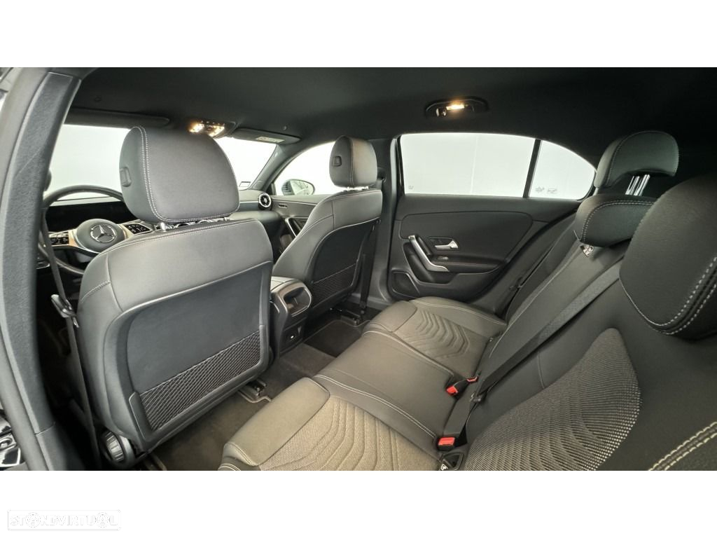 Mercedes-Benz A 250 e - 17