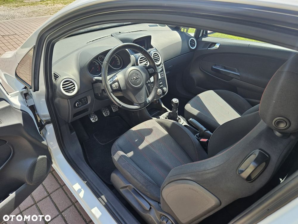 Opel Corsa 1.4 16V Enjoy - 7