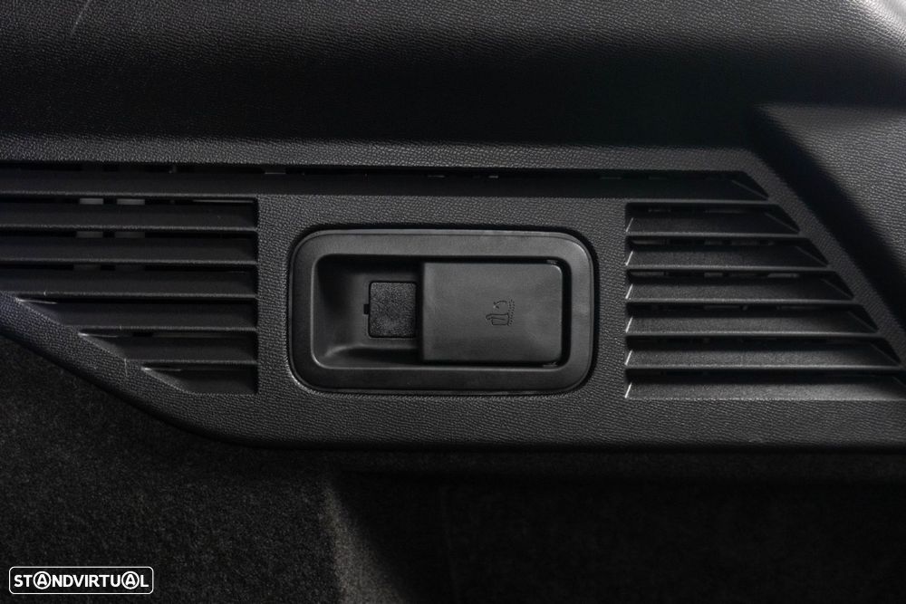 Citroën C5 X 1.6 Hybrid Plus e-EAT8 - 14