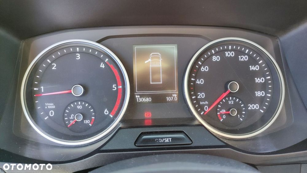 Volkswagen Crafter - 28