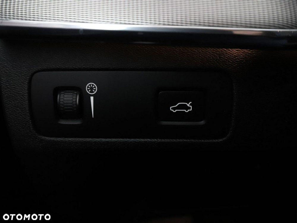 Volvo XC 90 D5 AWD Inscription - 36