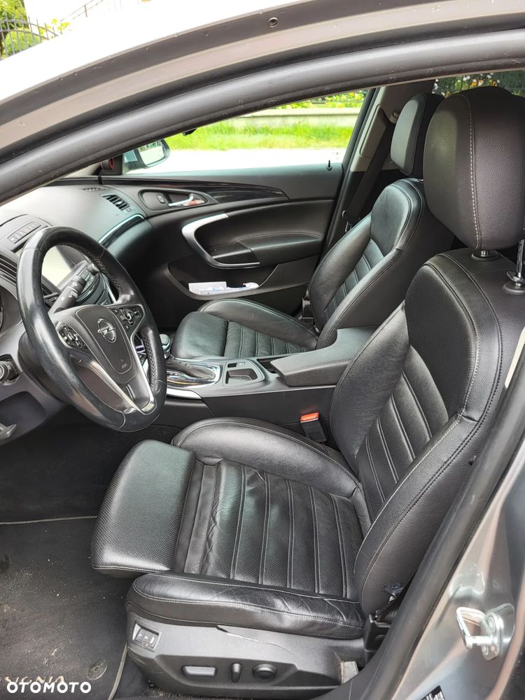 Opel Insignia 2.0 T Cosmo EU6 - 11