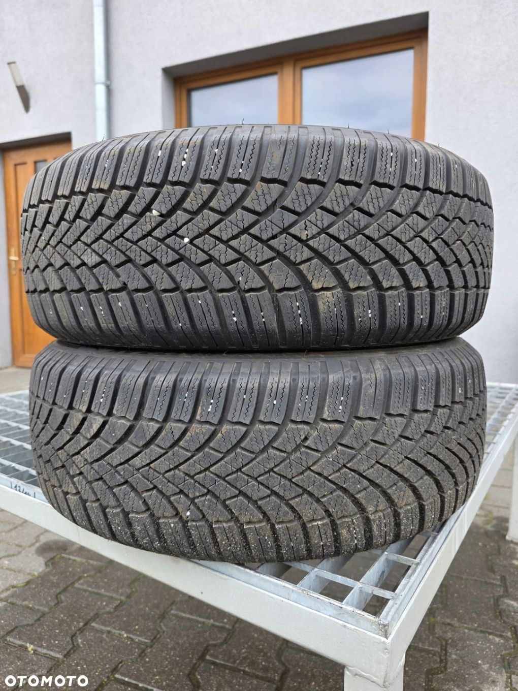 OPONY ZIMOWE 2SZT BRIDGESTONE Blizzak LM005 205/55 R16 - 1