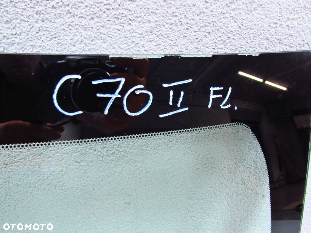 VOLVO C70 II LIFT 06- SZYBA PRZOD PRZEDNIA CZOLOWA SENSOR - 10