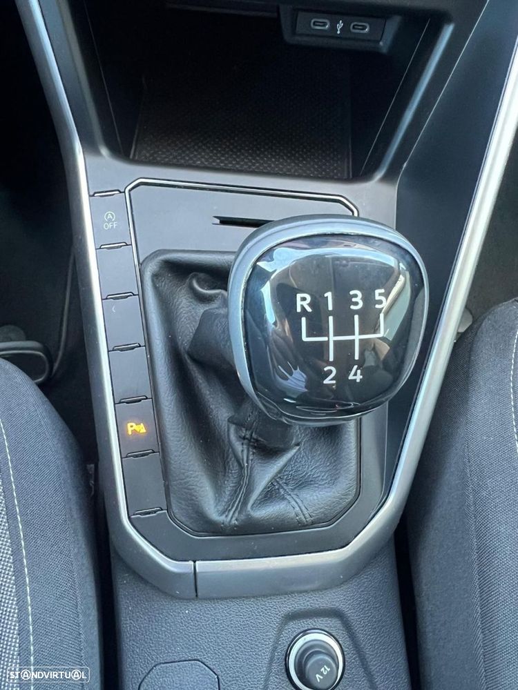 VW Polo 1.0 TSI Urban - 26