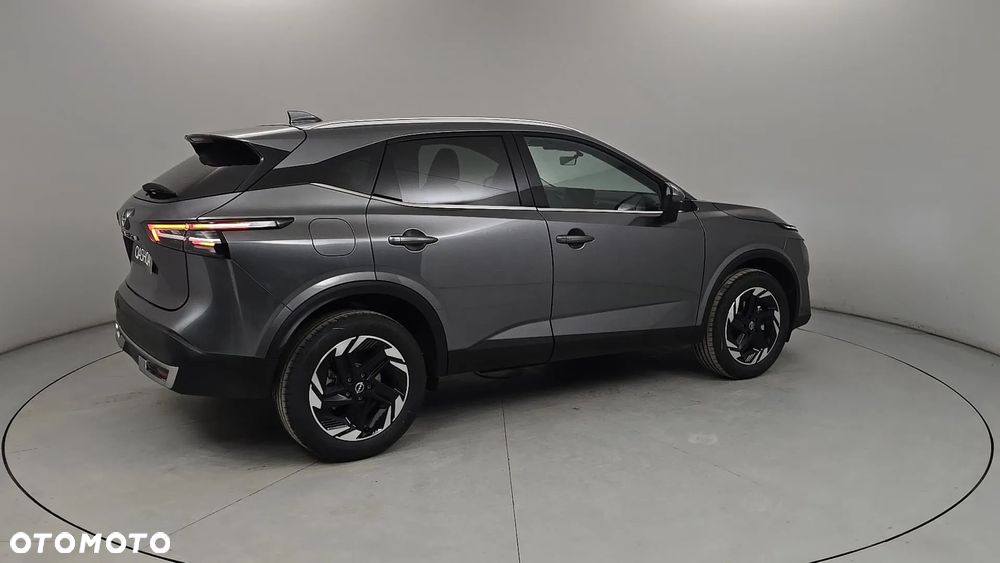 Nissan Qashqai - 4