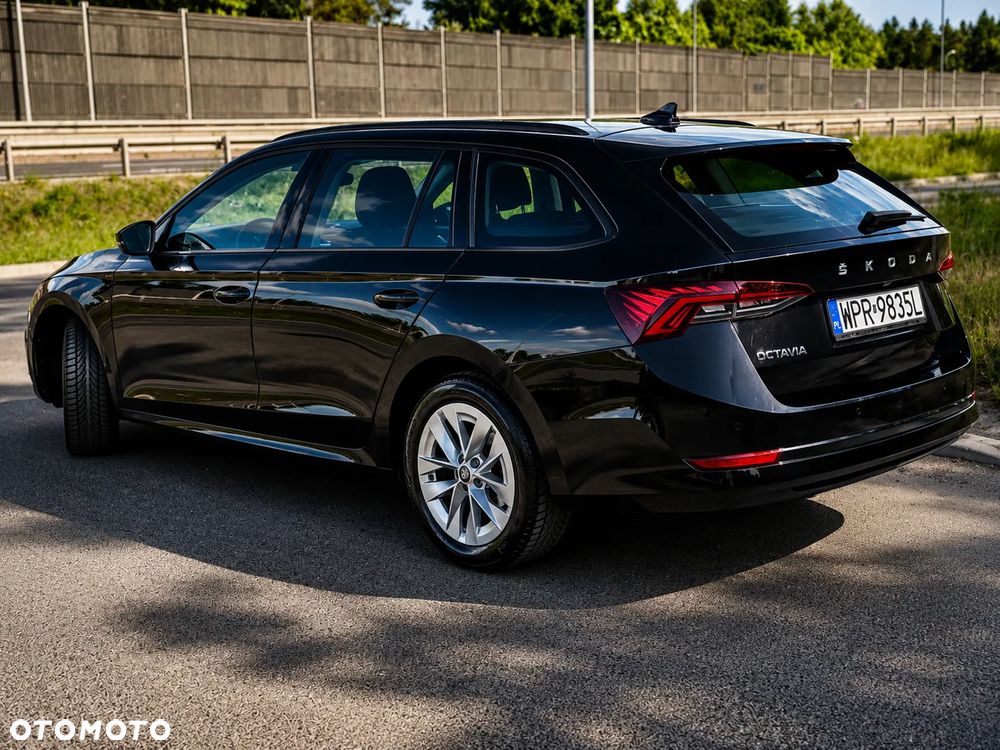 Skoda Octavia 2.0 TDI Ambition - 6