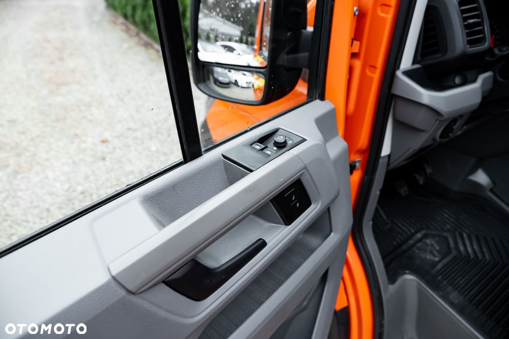 Volkswagen Crafter - 17