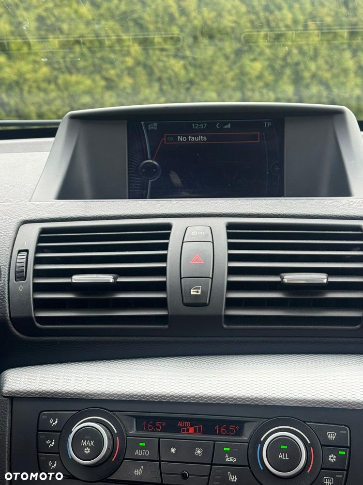 BMW Seria 1 120d - 14