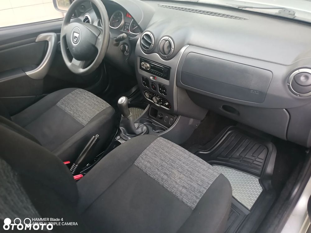 Dacia Duster 1.6 16V 4x2 Ambiance - 9