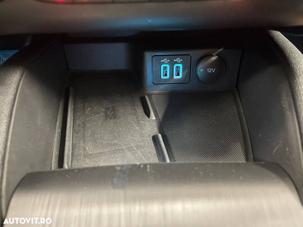 Ford Focus 1.5 EcoBlue Titanium - 24