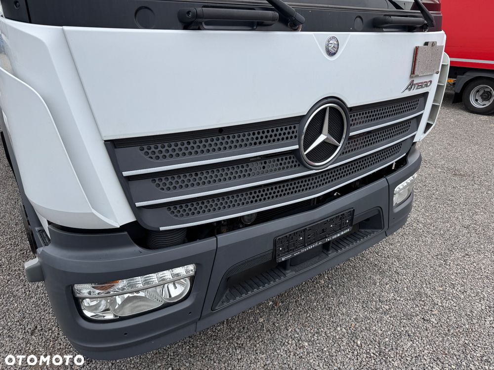 Mercedes-Benz ATEGO - 13
