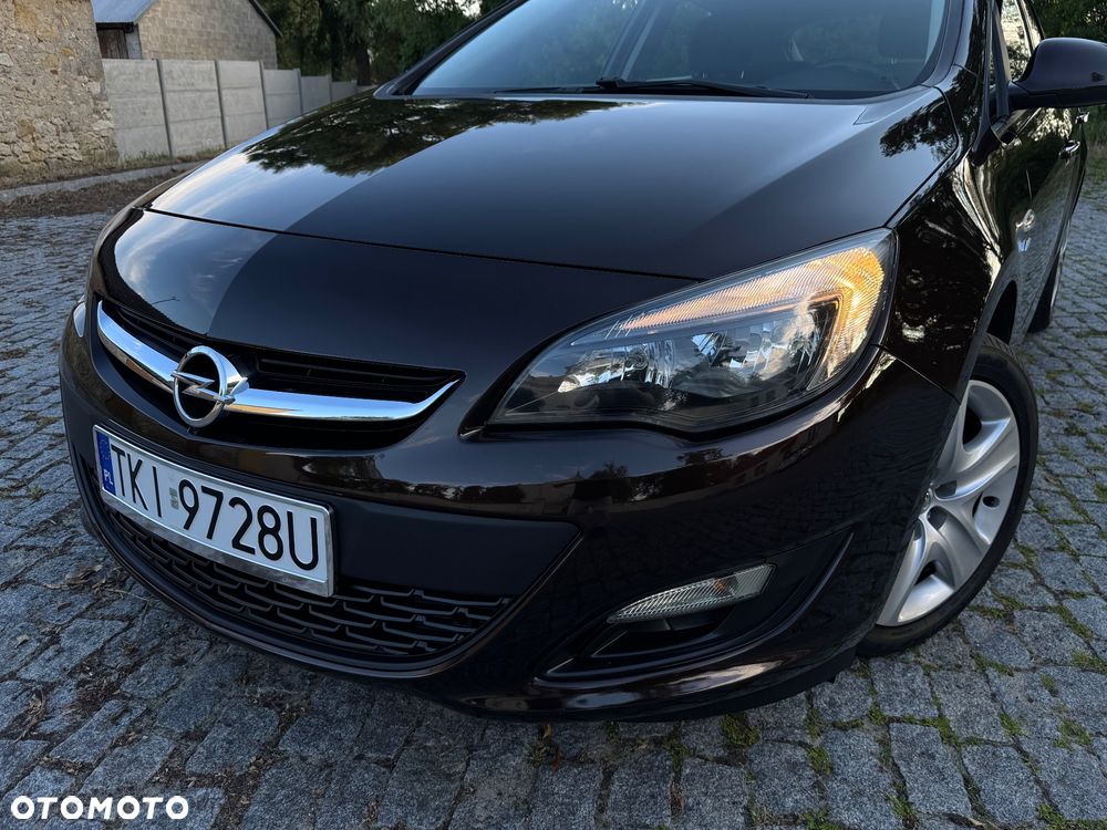 Opel Astra 1.4 T Cosmo - 19