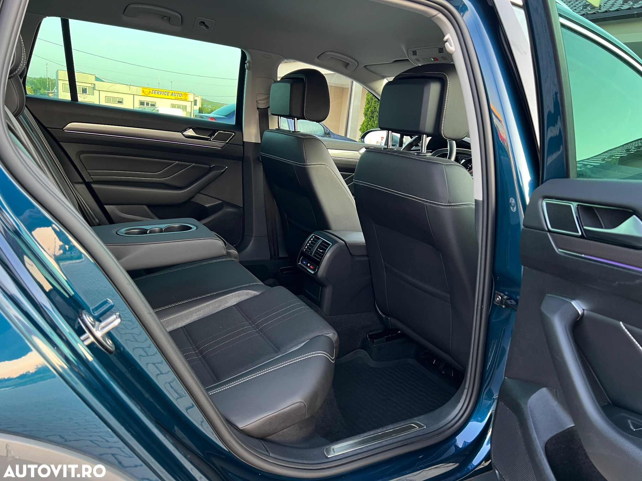 Volkswagen Passat Alltrack 2.0 TDI SCR 4Motion DSG - 28