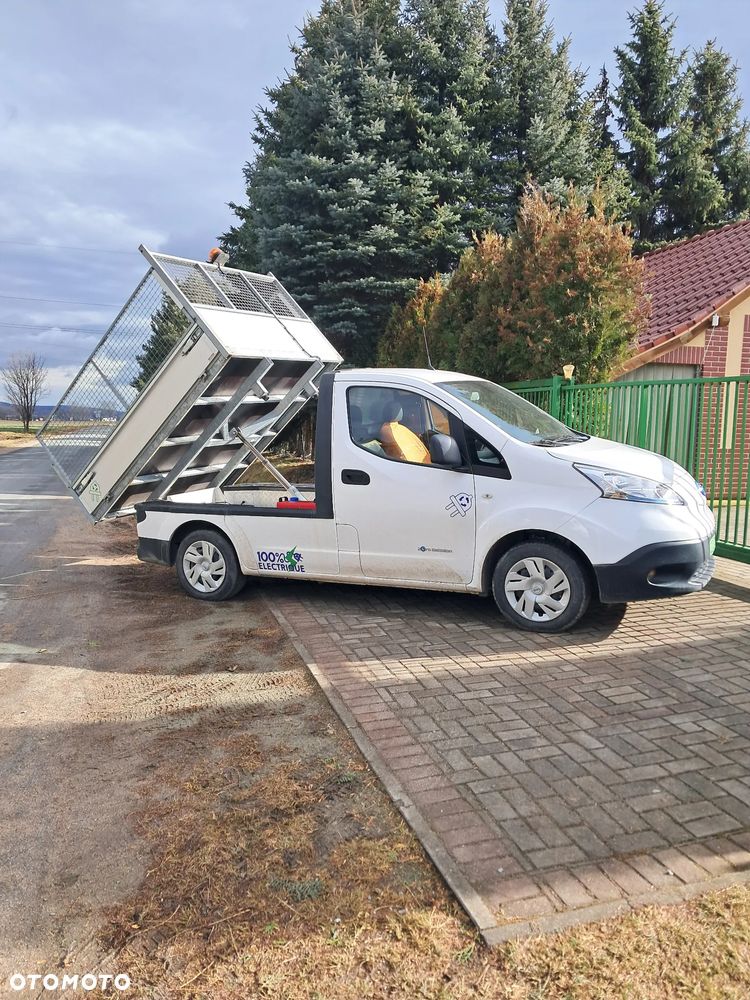 Nissan NV200 - 1