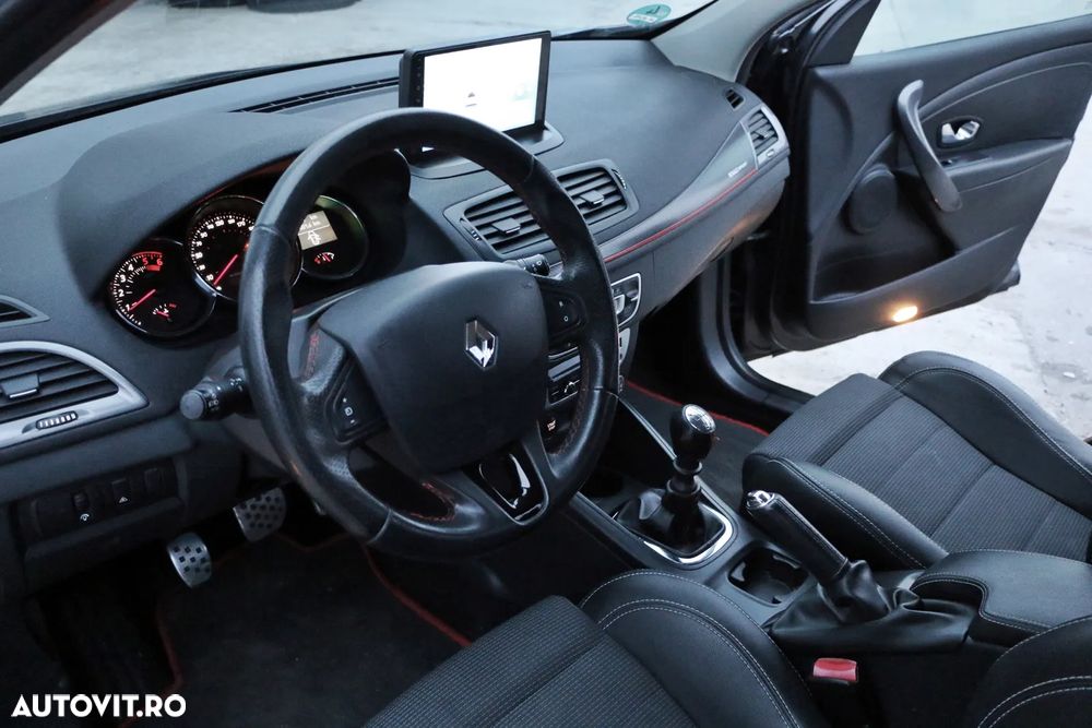 Renault Megane Grandtour dCi 165 FAP GT - 6