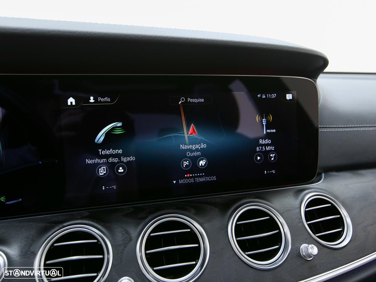 Mercedes-Benz E 300 de 9G-TRONIC AMG Line - 23