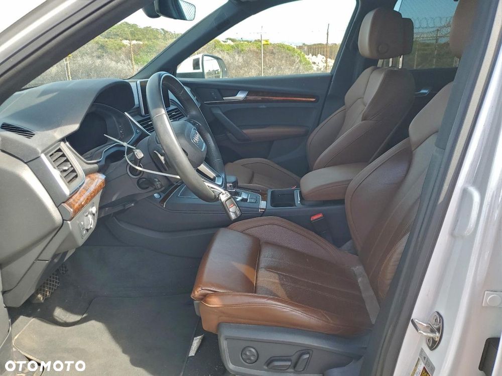 Audi Q5 45 TFSI quattro S tronic sport - 8