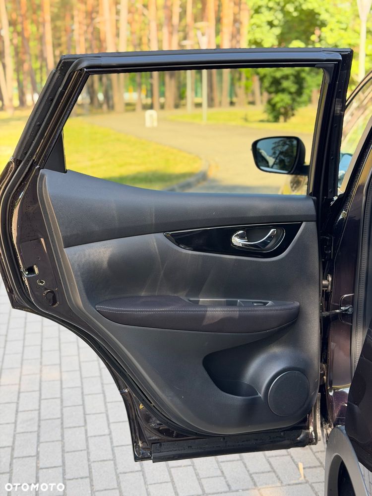 Nissan Qashqai 1.2 DIG-T Tekna - 16