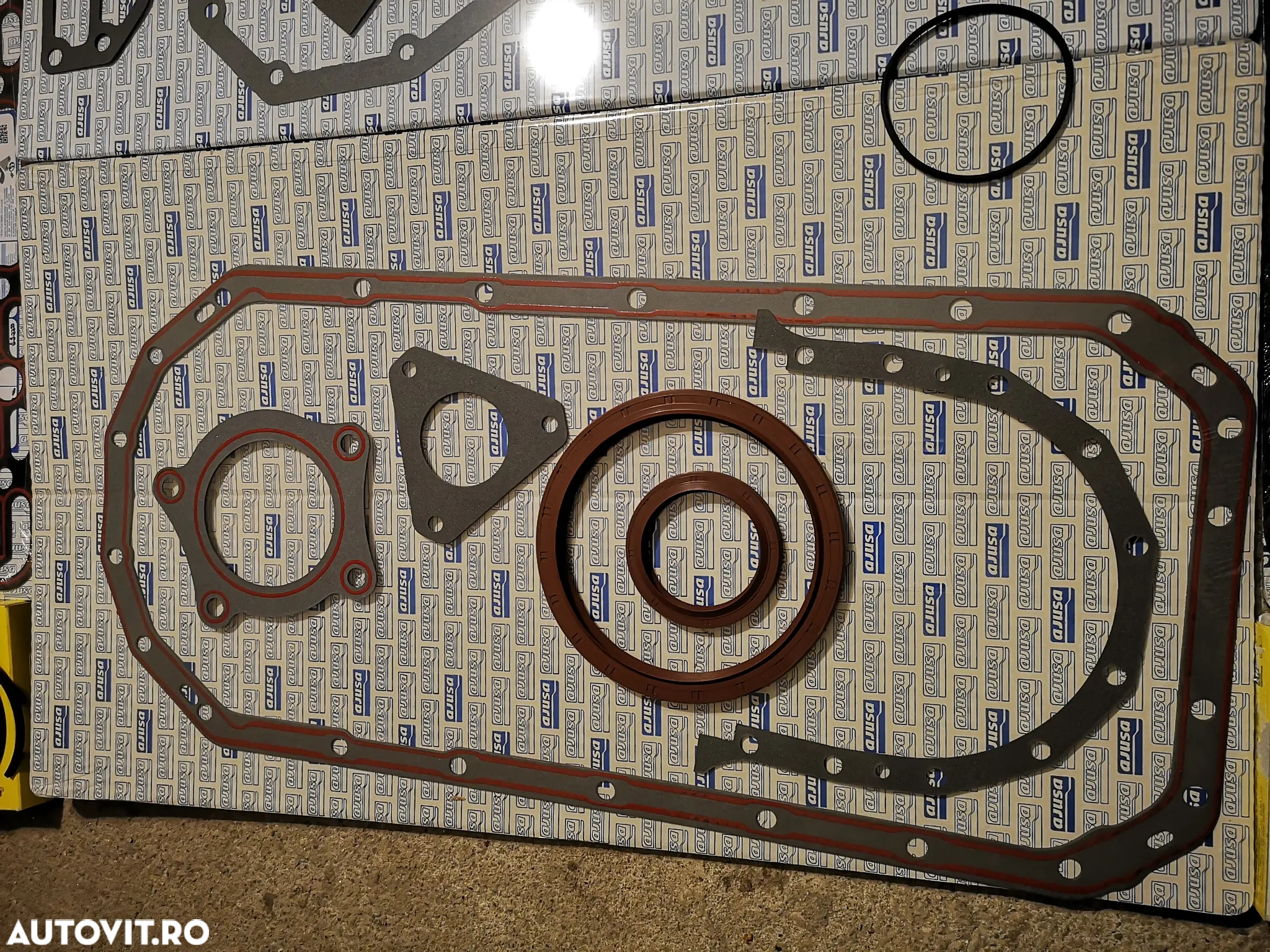 Nissan L35-09 Ebro B4.40 B4-40TI B440II Set garnituri Chiuloasa Semering segmenti - 10