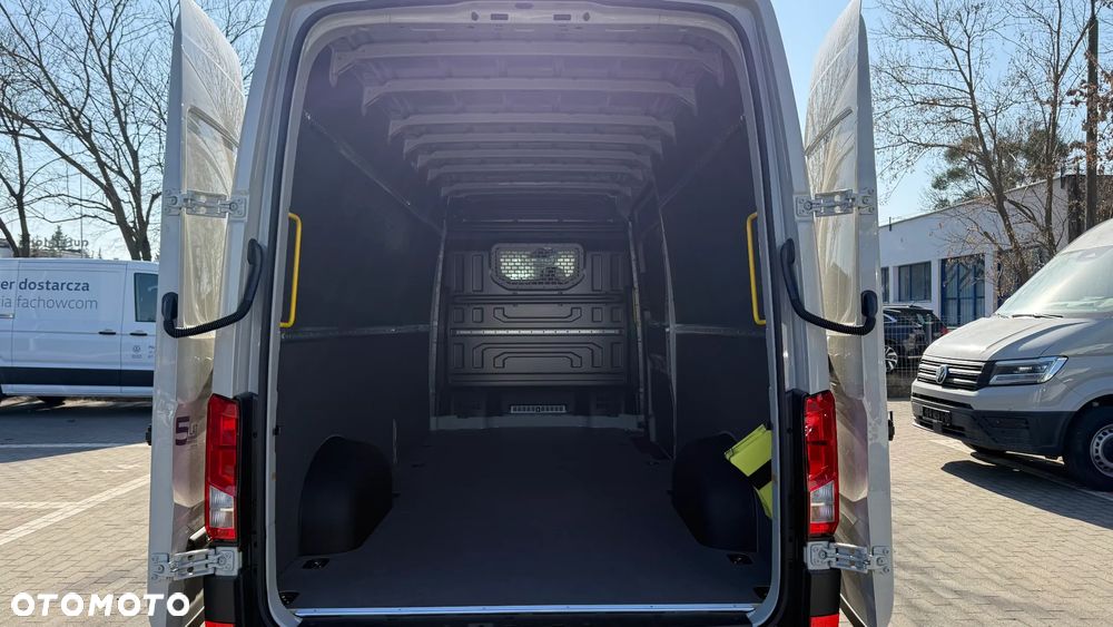 Volkswagen Crafter - 9