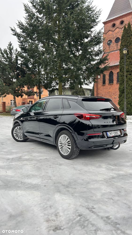 Opel Grandland 1.2 T GS S&S - 4