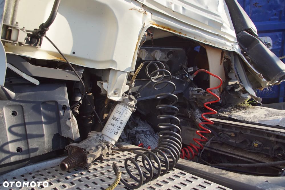 Auto na części - DAF XF 460 FT EURO 6 MX-13 2017R Silnik Skrzynia Lampa Lusterko Klamka Siodło Bak Sterownik Moduł Czujnik - 11