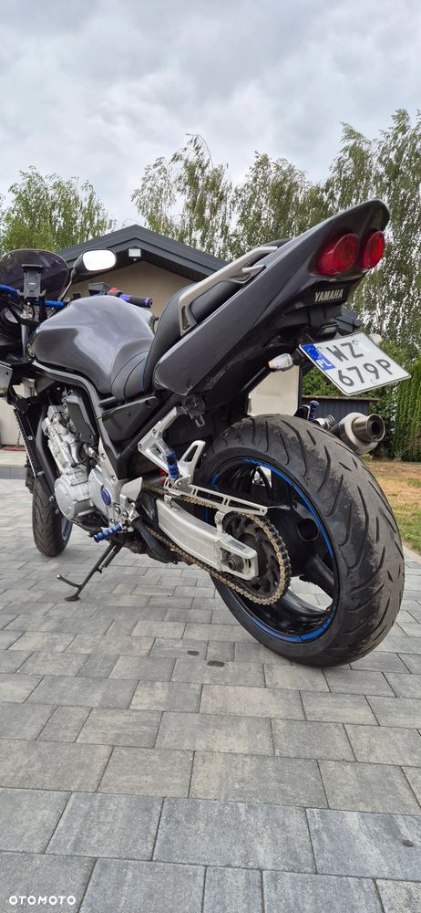 Yamaha FZS - 5