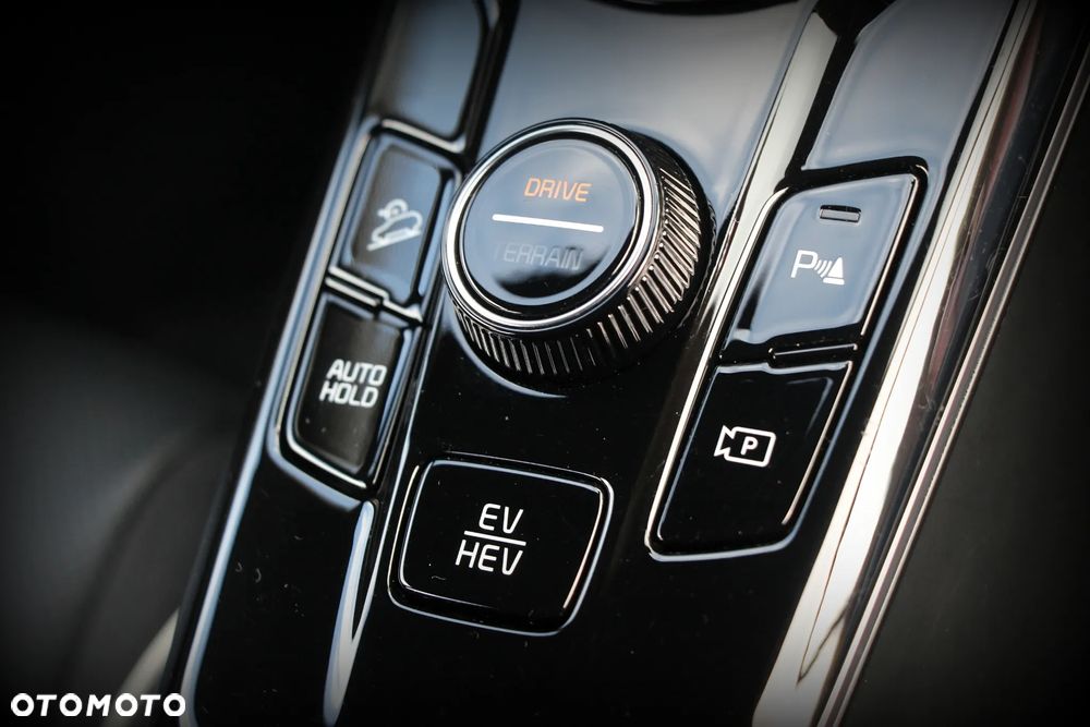 Kia Sportage 1.6 T-GDI AWD Plug-in Hybrid Paket GT-Line - 24