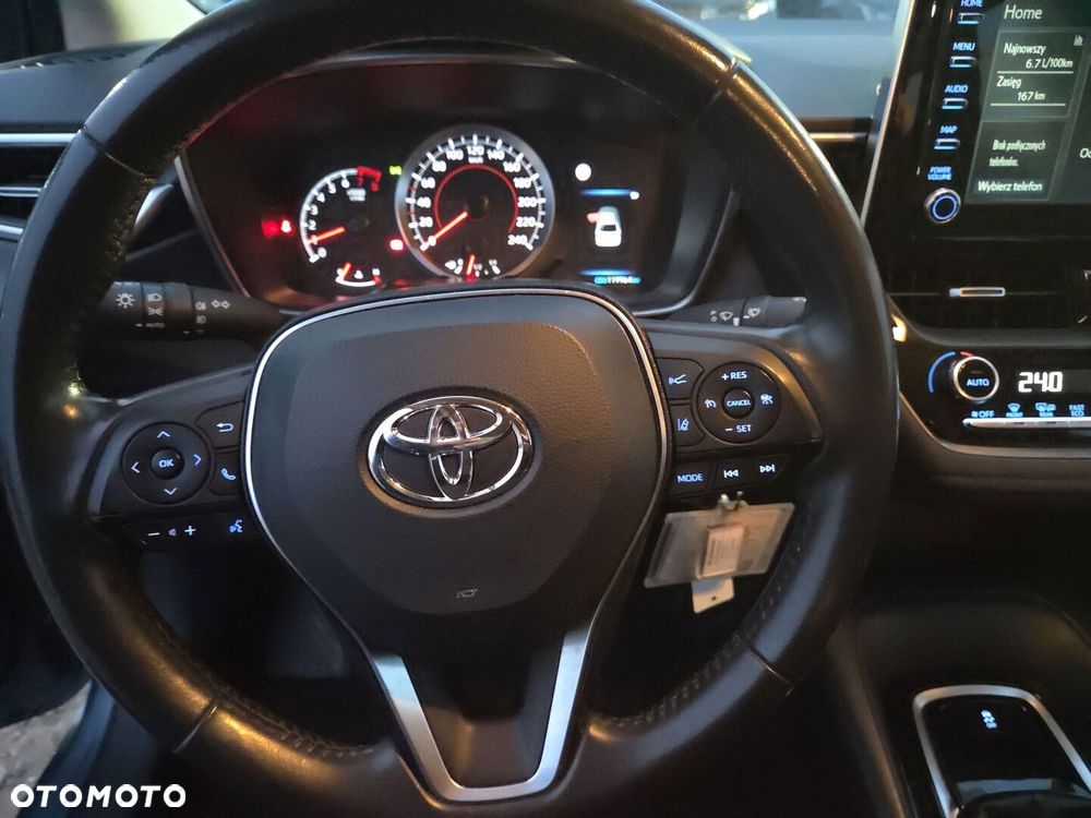 Toyota Corolla - 18