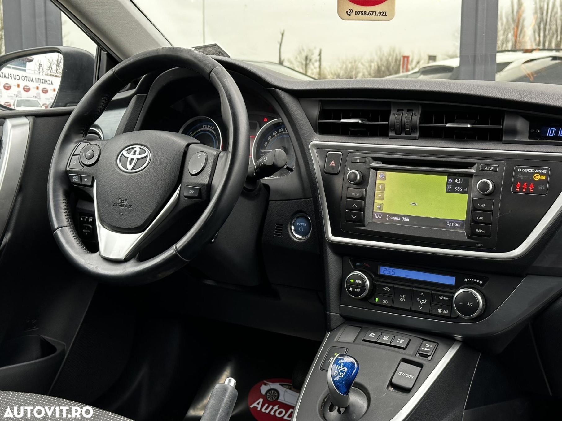 Toyota Auris - 8