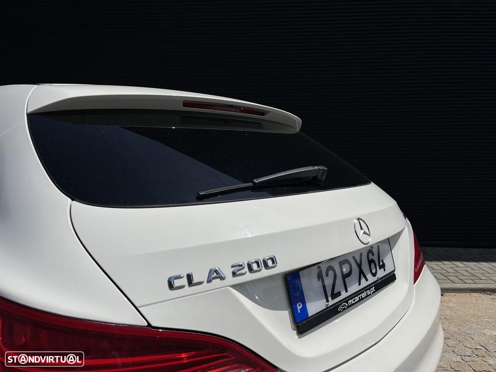 Mercedes-Benz CLA 200 d Shooting Brake Urban - 15