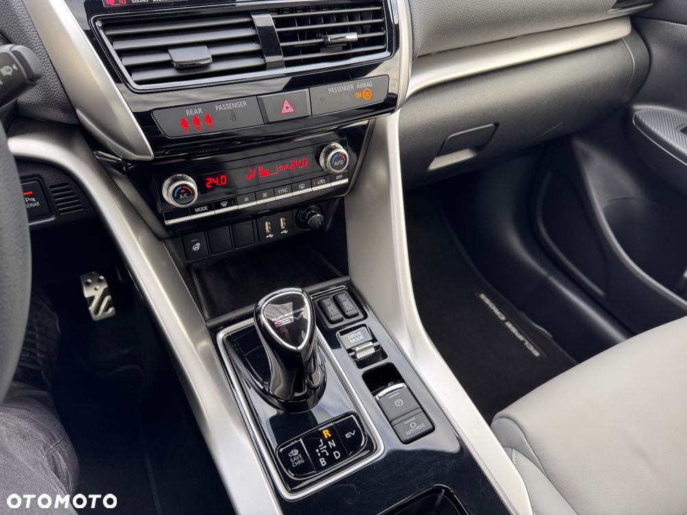 Mitsubishi Eclipse Cross 2.4 PHEV Instyle Plus - 31