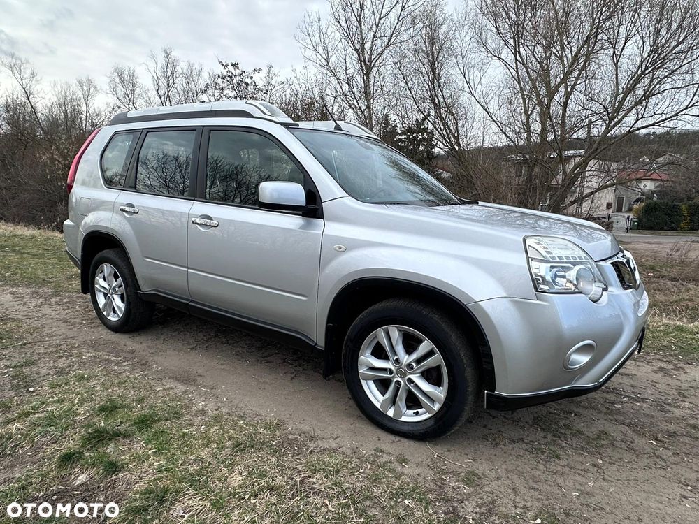 Nissan X-Trail 2.0 dCi 4x4 DPF Automatik LE - 1