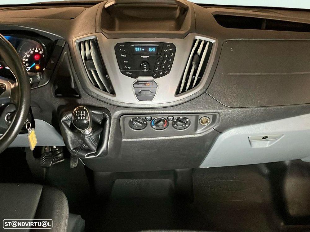 Ford Transit - 9