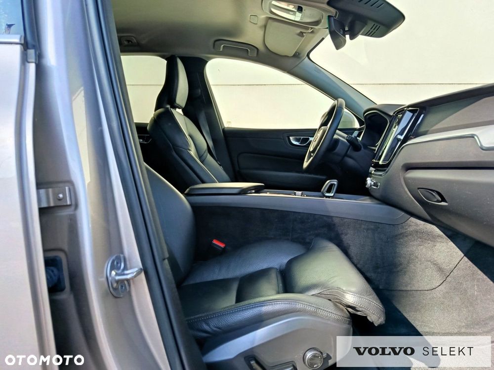 Volvo XC 60 - 17